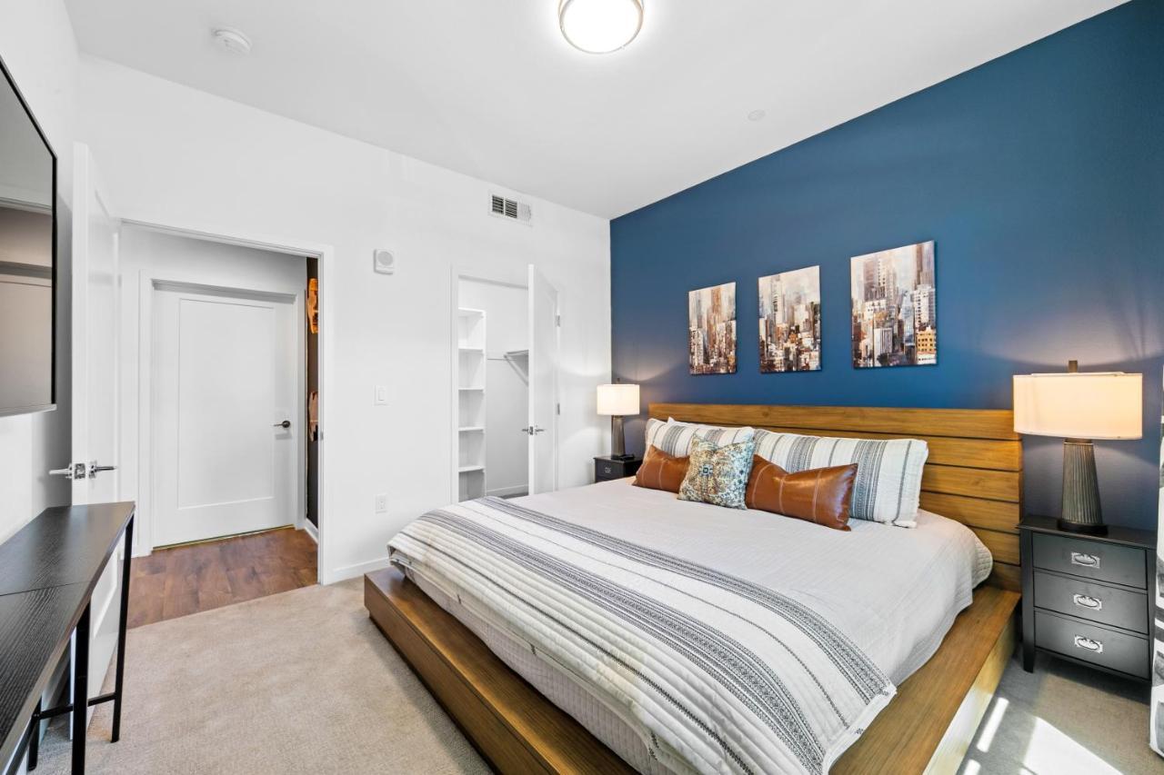 Beverly Grove Chic City Oasis 2 Bedroom Apt With Den 138 Los Angeles Exterior photo